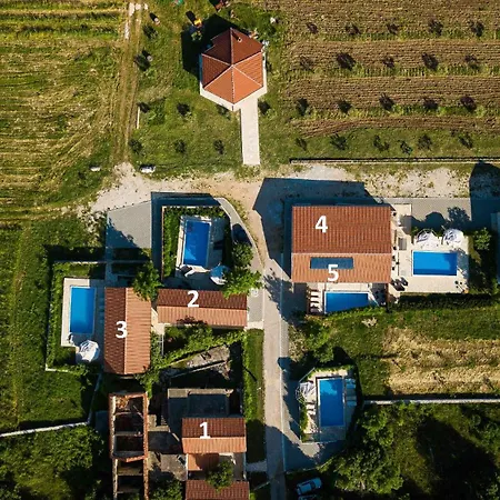 Feriehus House Stone Curlew 5 Lisane Tinjske