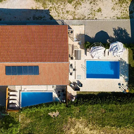 House Stone Curlew 5 Tatil Evi