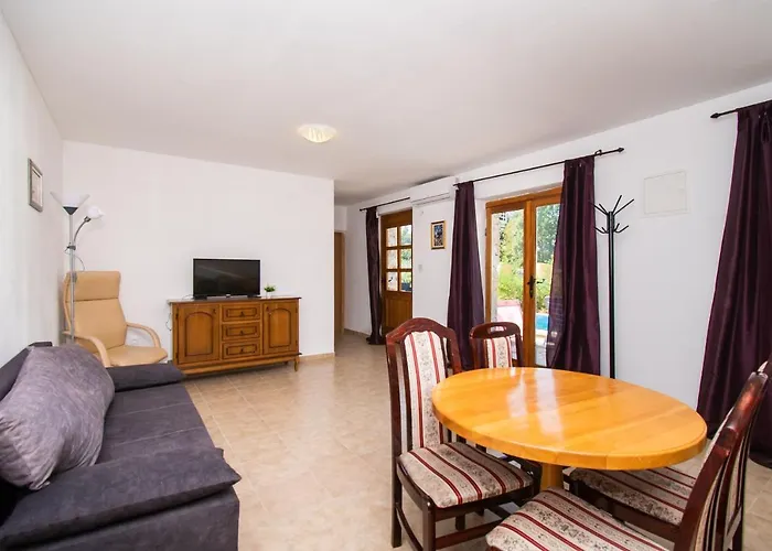 House Stone Curlew 5